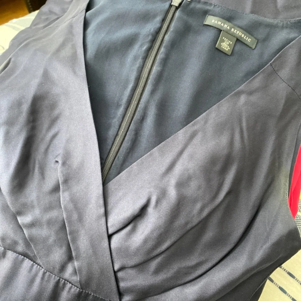 Navy banana republic dress - Picture 2 of 2